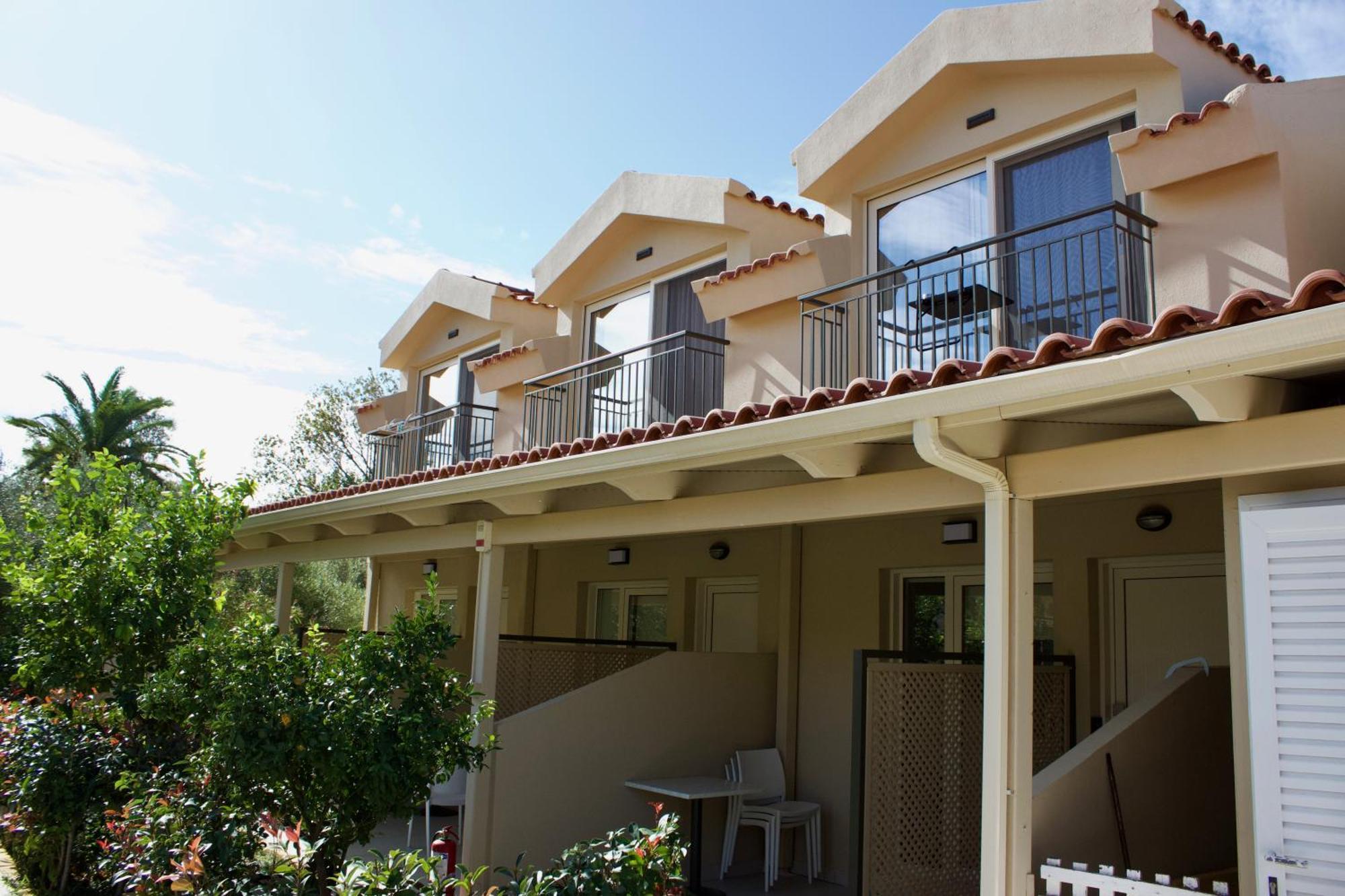 Makris Yialos Apartments Lassi  Luaran gambar